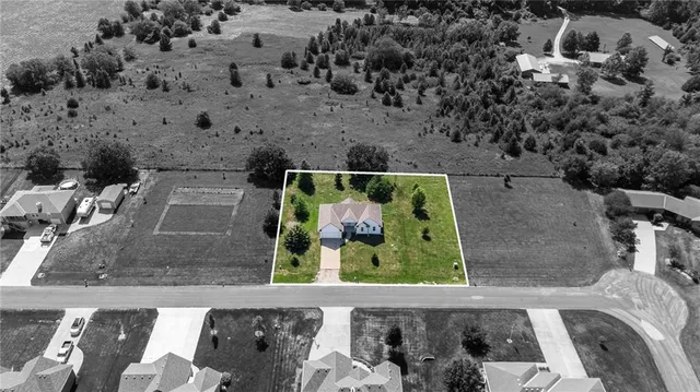 $450,000 | 24308 Tower Drive, Cleveland, MO 64734