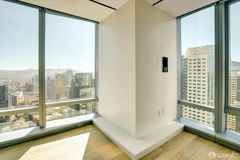 $1,185,000 | 181 Fremont Street, Unit 54J, San Francisco, CA 94105