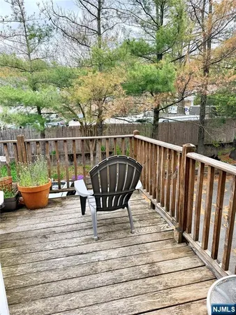 $1,700 | 13 Sheridan Avenue, Ho-Ho-Kus, NJ 07423