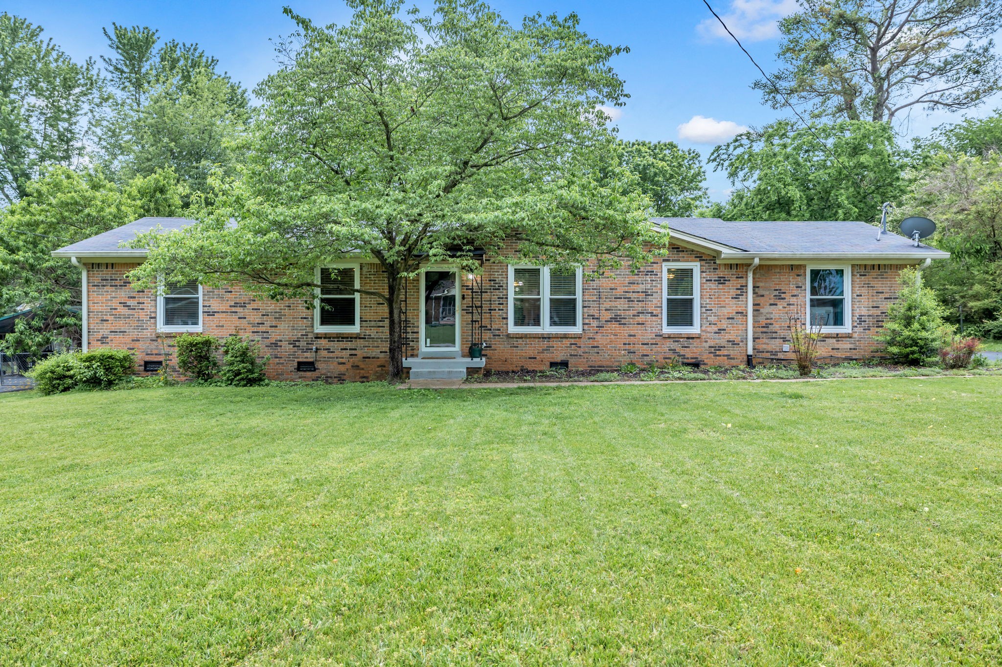 213 Stonewall Road Columbia, TN 38401 - Photo 1 of 37 Gallery Image 1