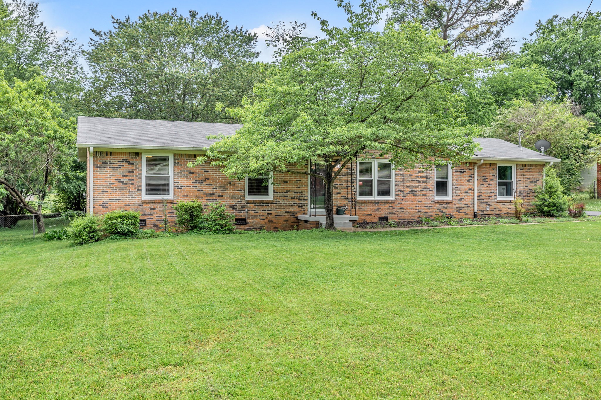 213 Stonewall Road Columbia, TN 38401 - Photo 3 of 37 Gallery Image 3
