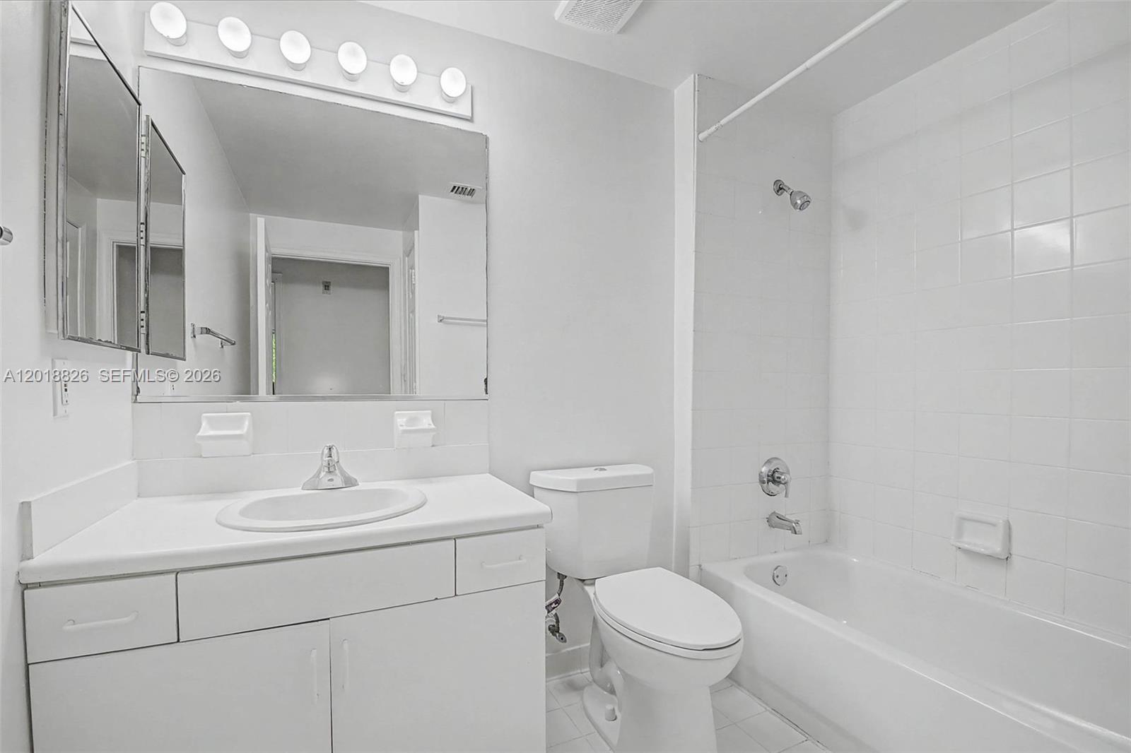 7000 Southwest 80th Street, Unit 211 Miami, FL 33143 - Photo 7 of 12