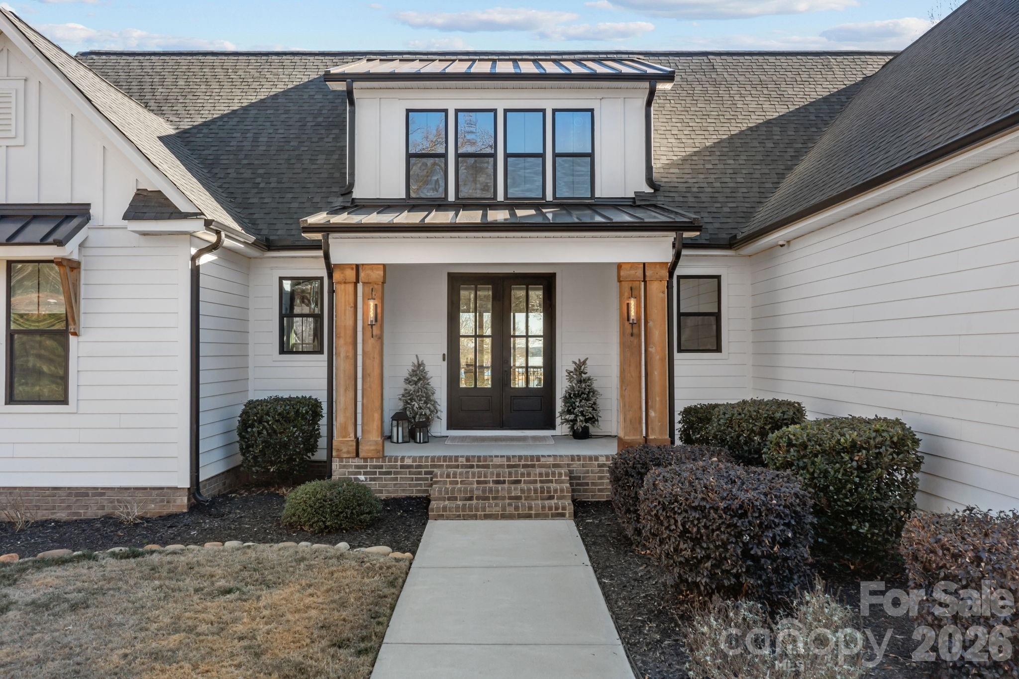 5020 Slanting Bridge Road Sherrills Ford, NC 28673 - Photo 3 of 46