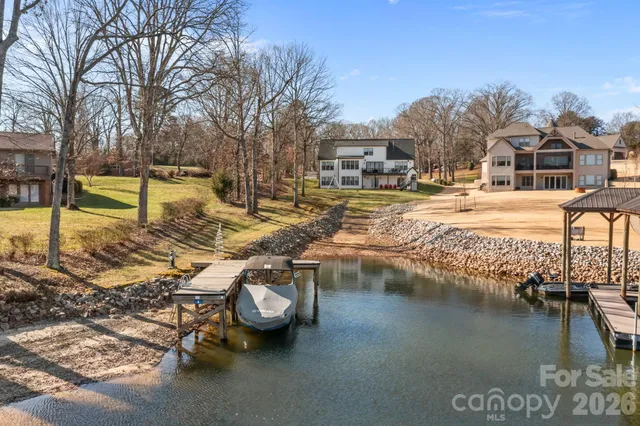 $2,650,000 | 5020 Slanting Bridge Road, Sherrills Ford, NC 28673