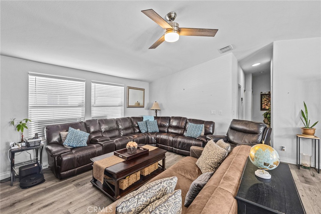 1550 Rimpau, Unit 129 Corona, CA 92881 - Photo 6 of 40 Gallery Image 6