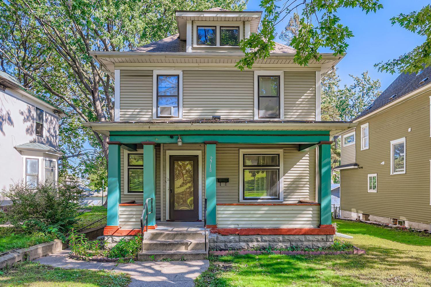 2718 North 4th Street Minneapolis, MN 55411 - Photo 1 of 11