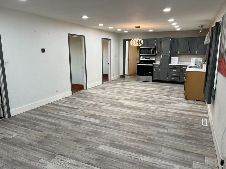 296 North Bennington Road Olney, IL 62450 - Photo 7 of 24 Gallery Image 7