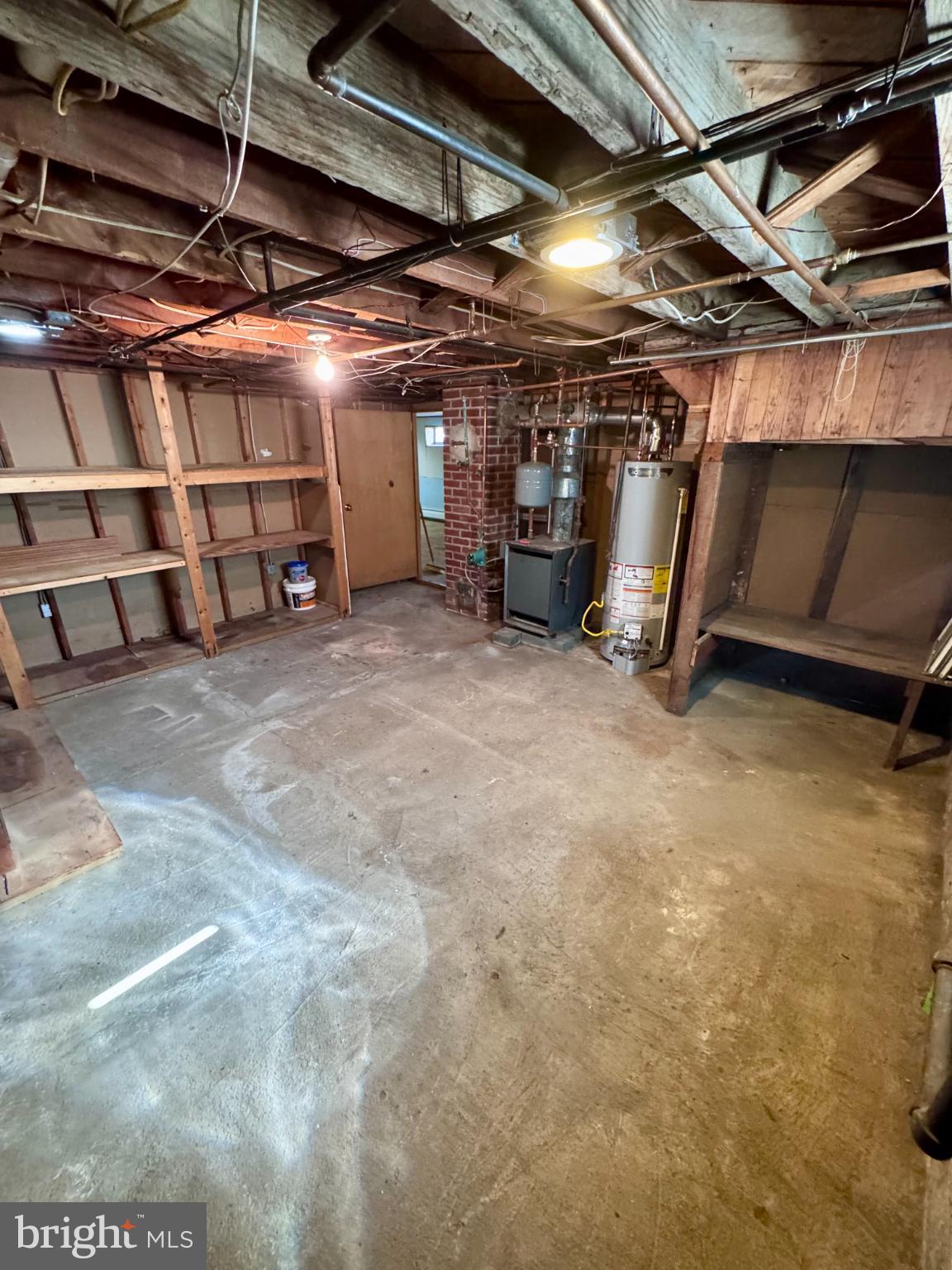 1608 Columbus Road Burlington, NJ 08016 - Photo 19 of 20 Spacious basement ready for your vision.