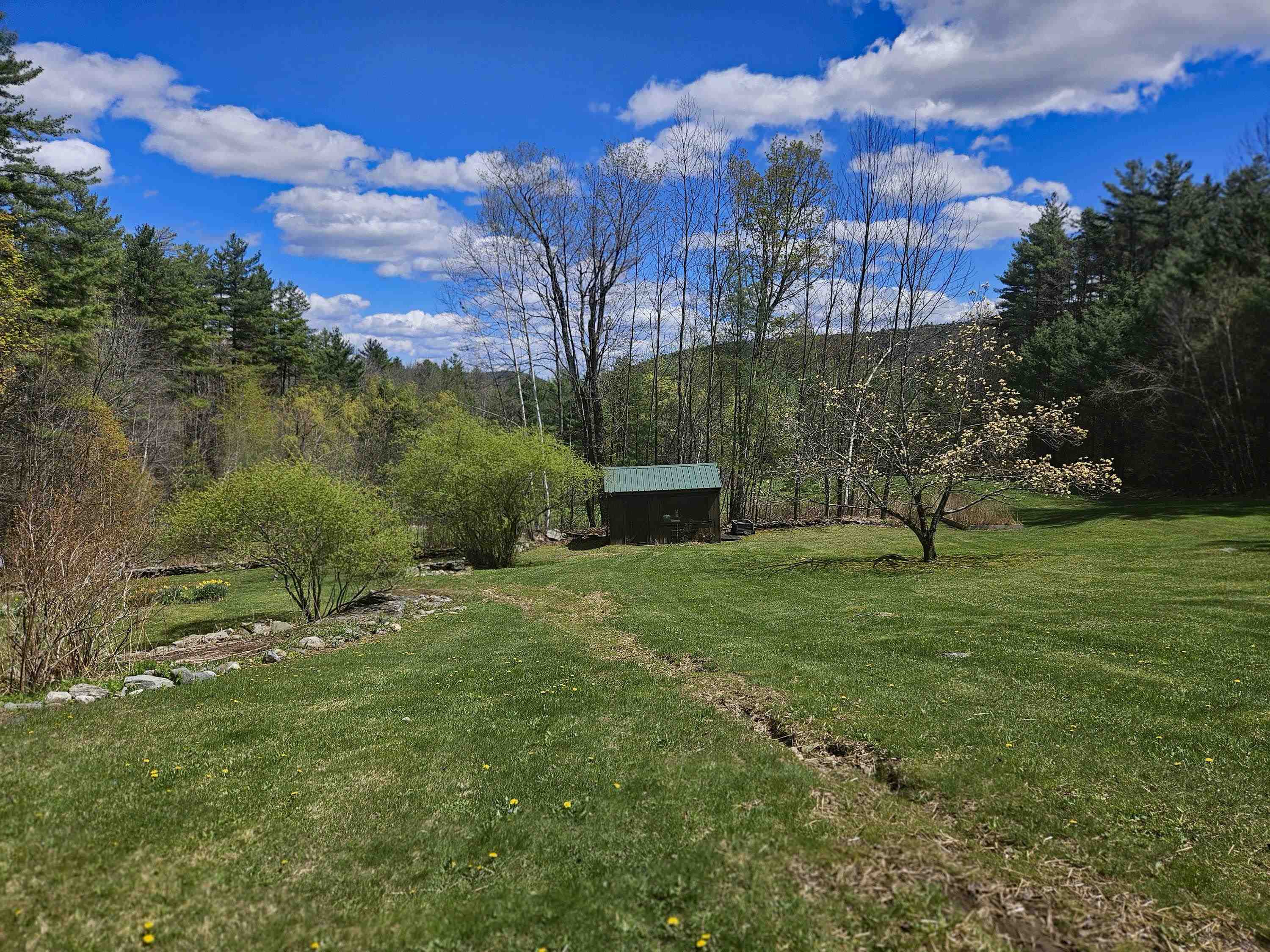 25 Yeaw Road Dover, VT 05341 - Photo 11 of 34