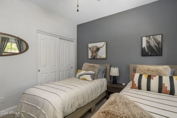 $5,500 | 1537 East Indigo Street, Gilbert, AZ 85298