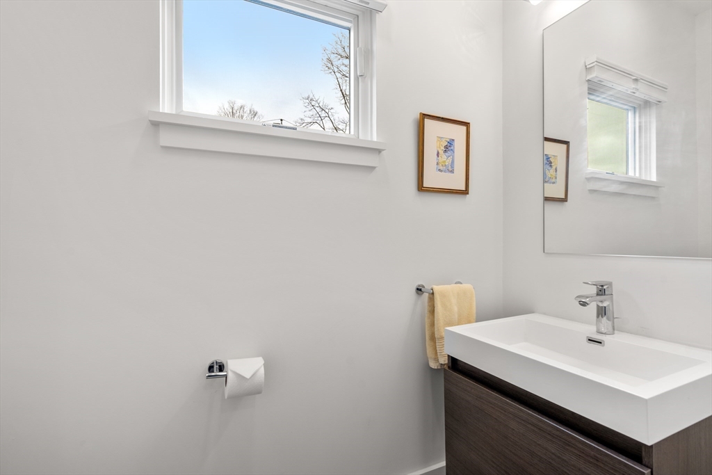 8 Coyne Road, Unit 1 Newton, MA 02468 - Photo 16 of 37 Gallery Image 16