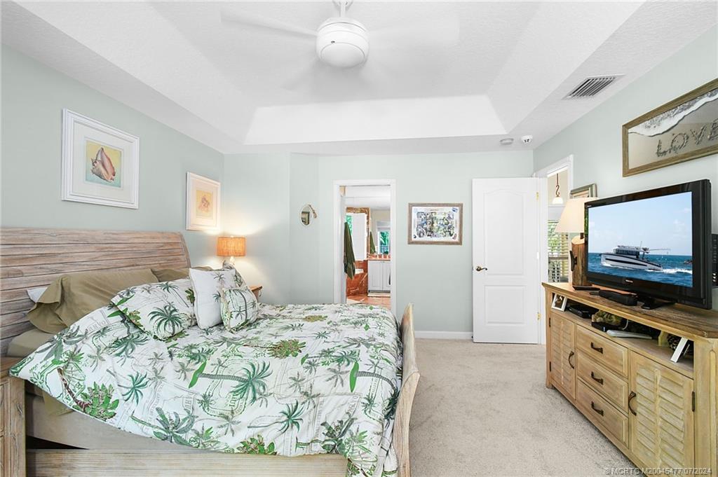 4 Banyan Road Sewall's Point, FL 34996 - Photo 9 of 37 Gallery Image 9