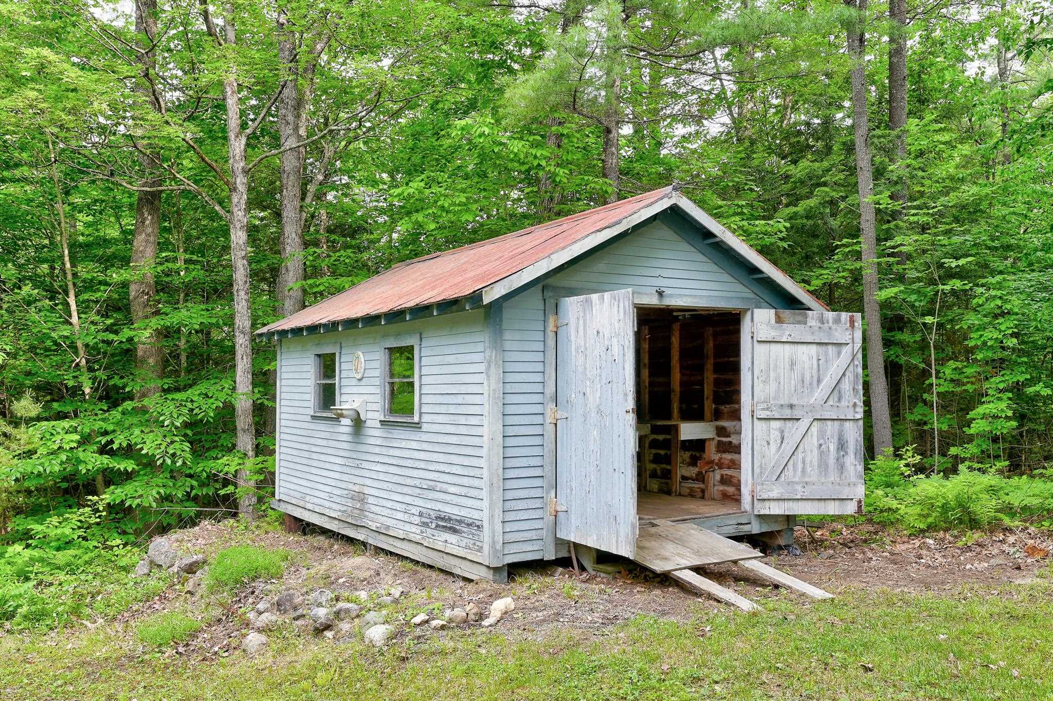 1661 Brownfield Road Conway, NH 03813 - Photo 29 of 35