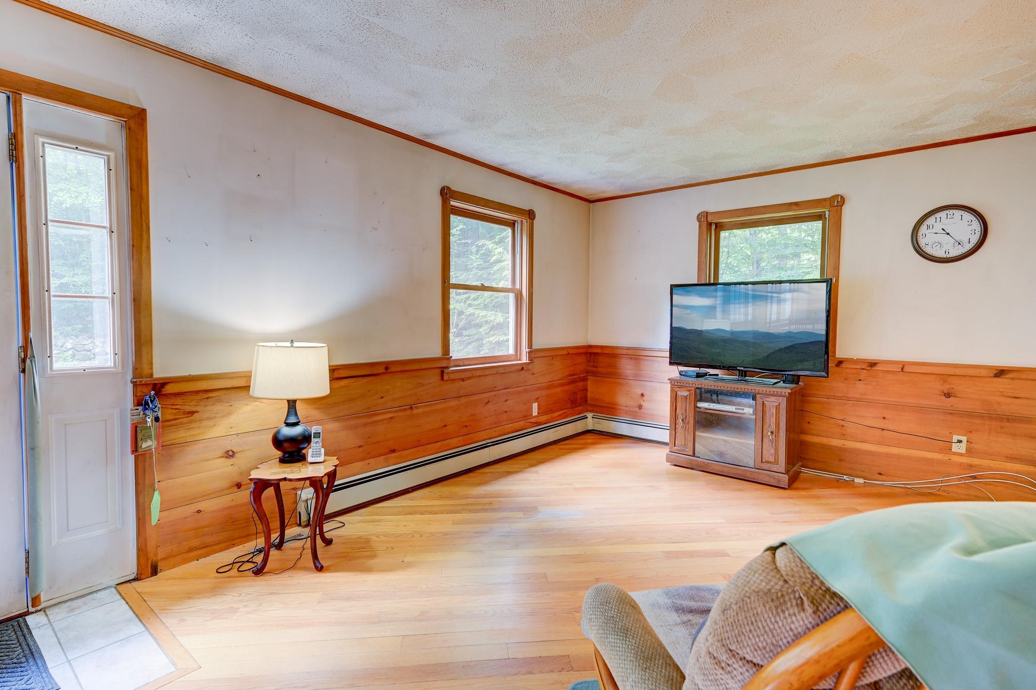 1661 Brownfield Road Conway, NH 03813 - Photo 4 of 35