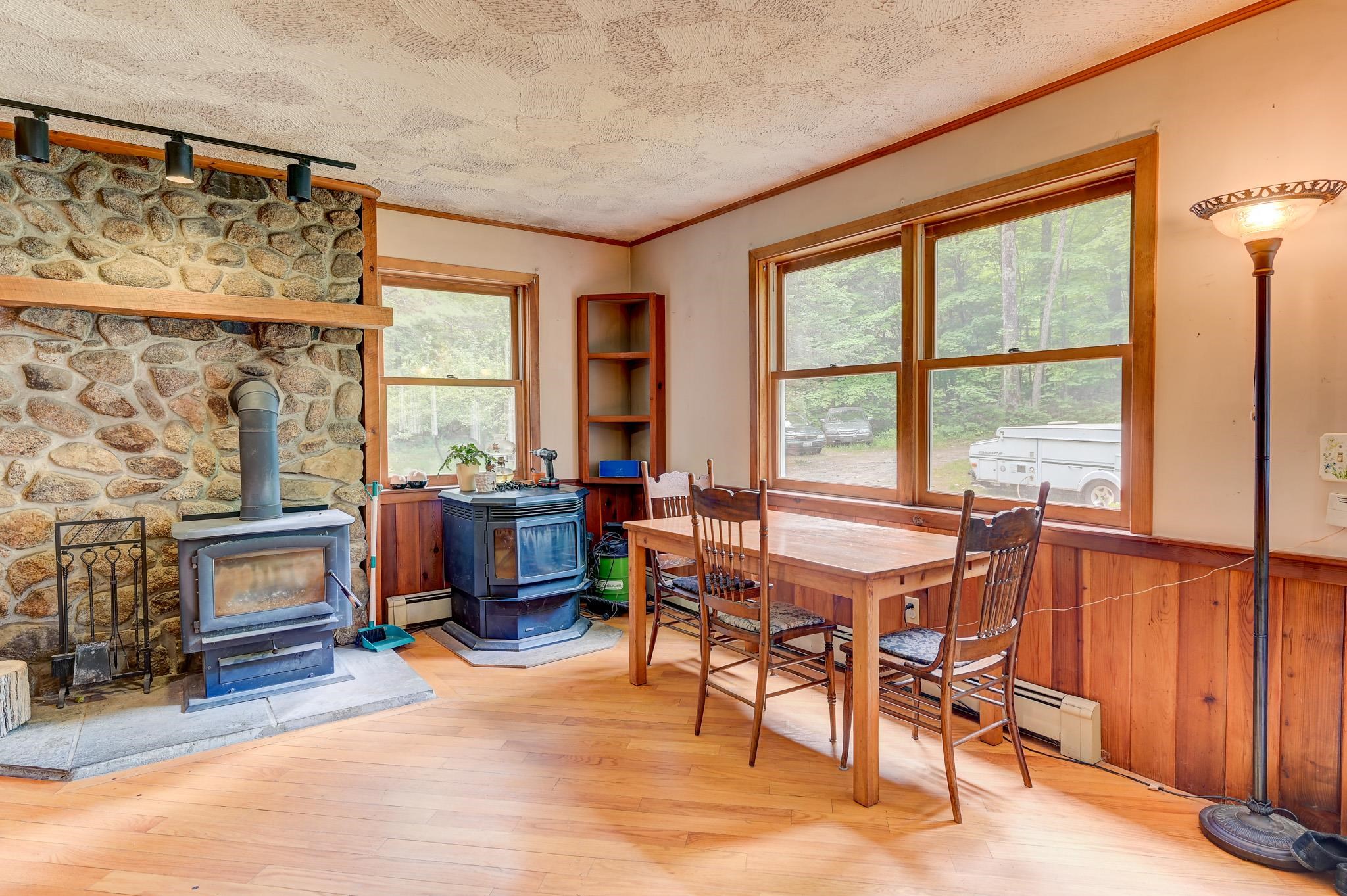 1661 Brownfield Road Conway, NH 03813 - Photo 6 of 35