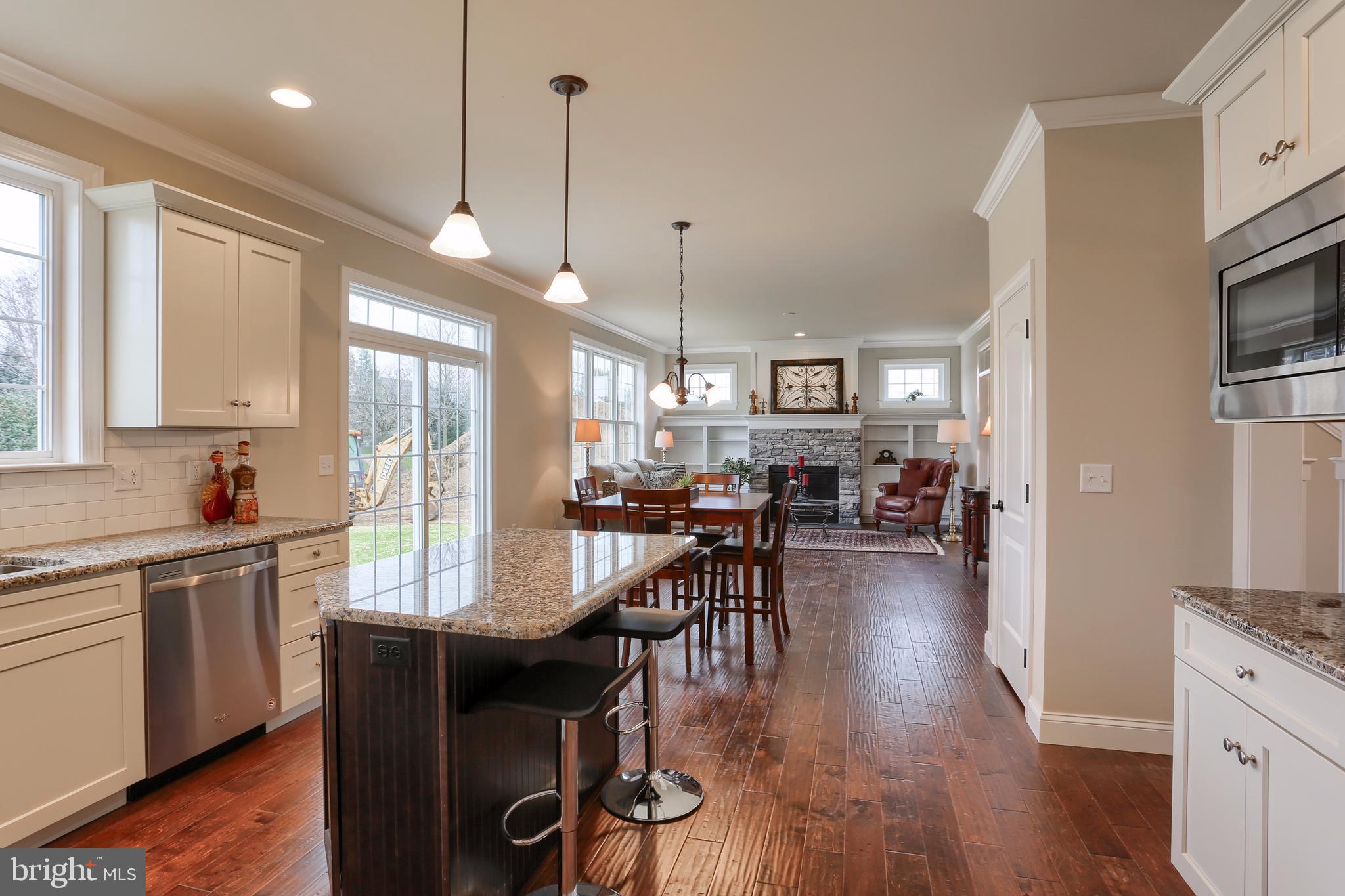 1033 Suffolk Drive Lititz, PA 17543 - Photo 22 of 45 Ample counter space and cabinetry.