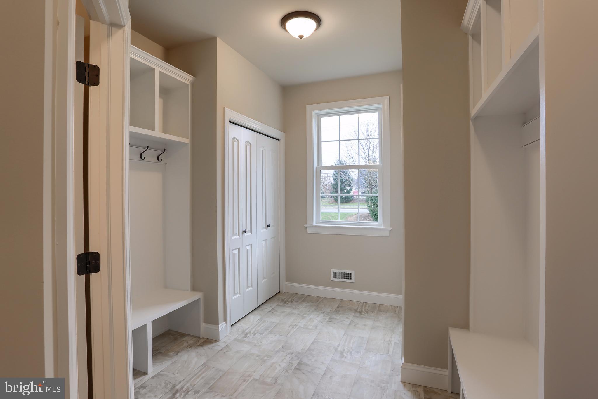 1033 Suffolk Drive Lititz, PA 17543 - Photo 23 of 45