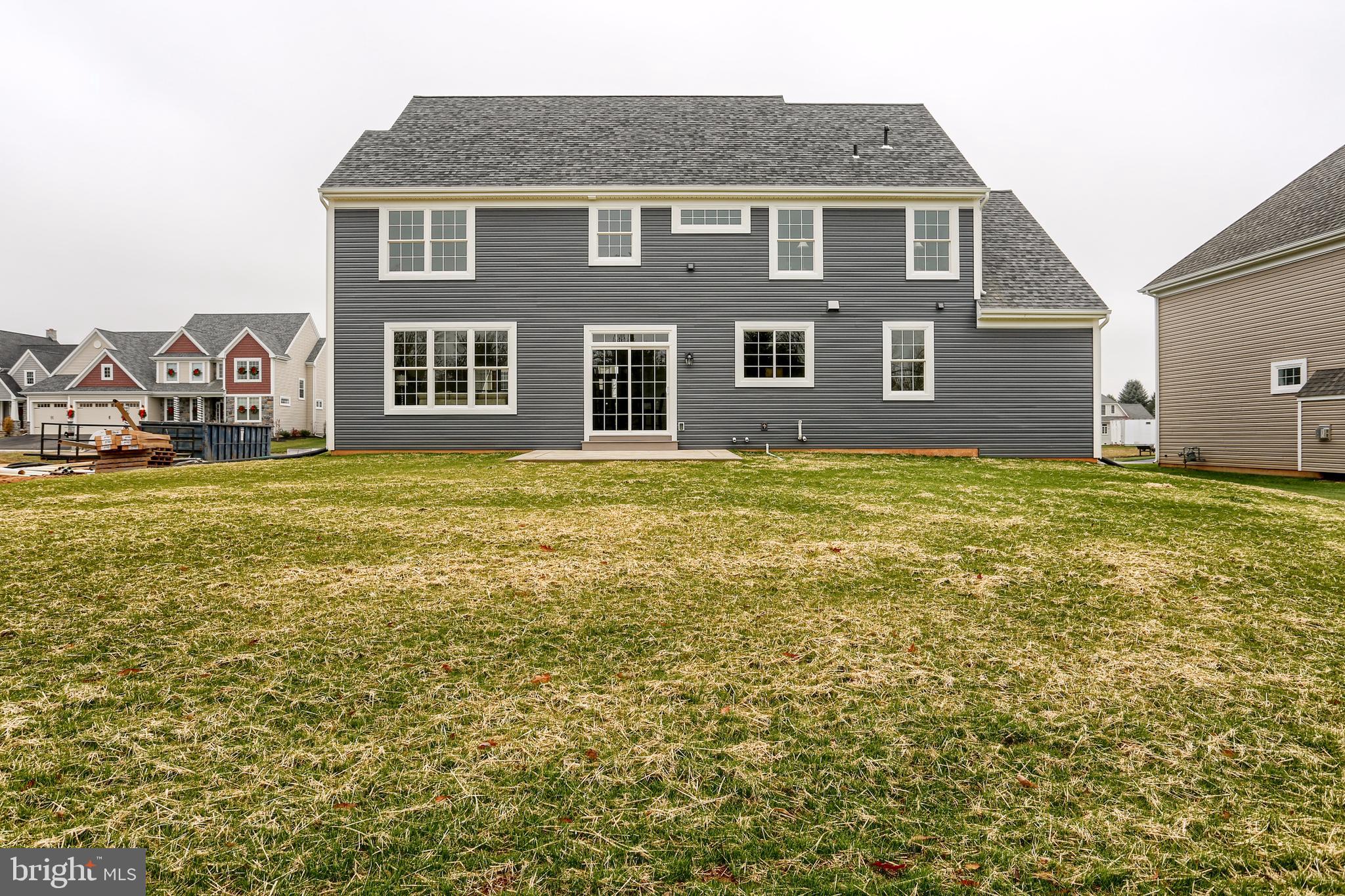 1033 Suffolk Drive Lititz, PA 17543 - Photo 5 of 45 Back yard for fun and picnics.