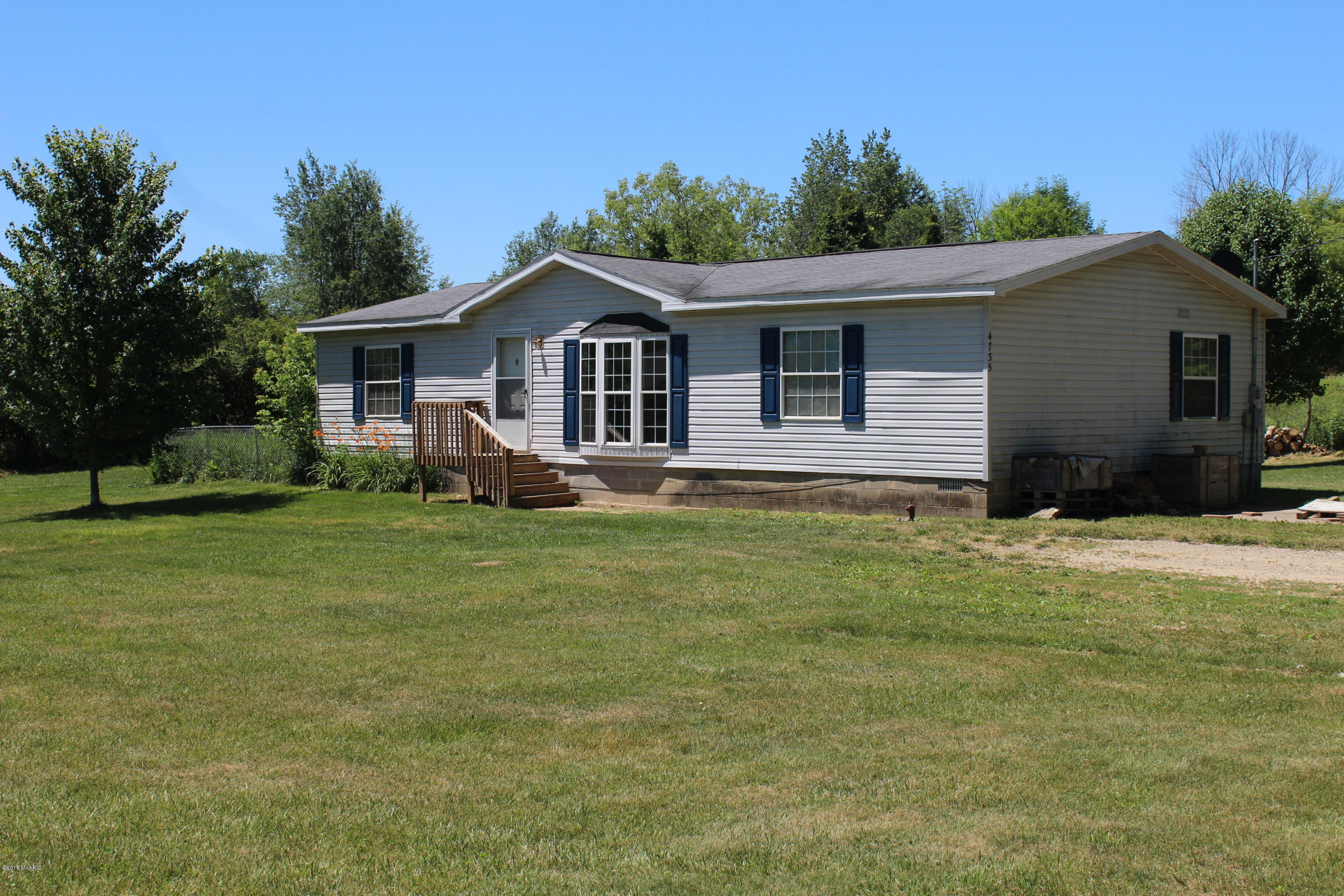 4735 Waldorf Road Delton, MI 49046 - Photo 11 of 16 IMG_5831