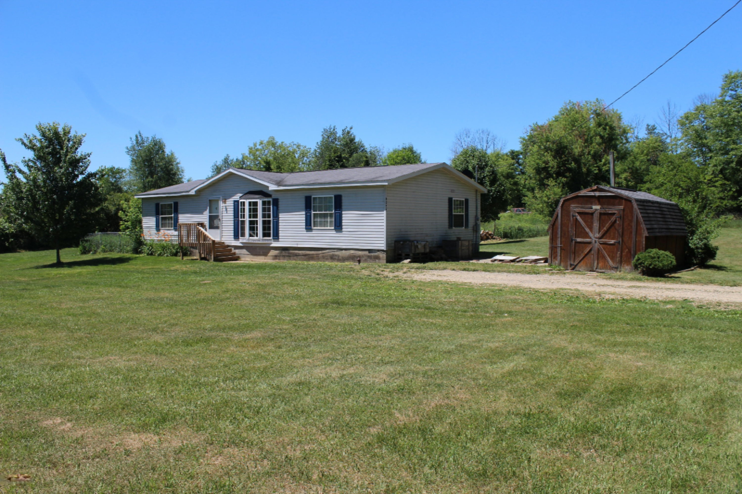 4735 Waldorf Road Delton, MI 49046 - Photo 12 of 16 IMG_5834