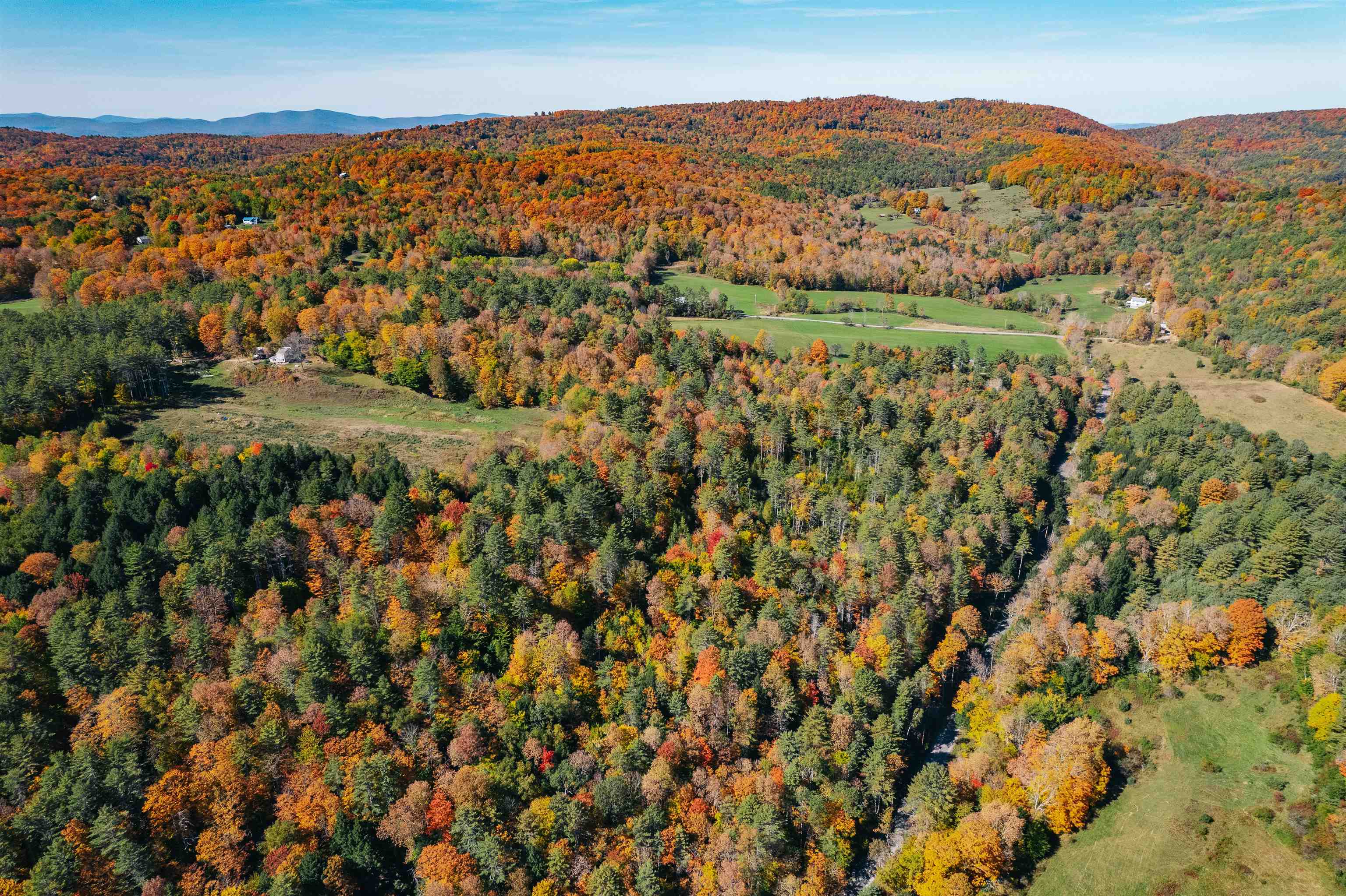 153 Russell Road Tunbridge, VT 05077 - Photo 6 of 25