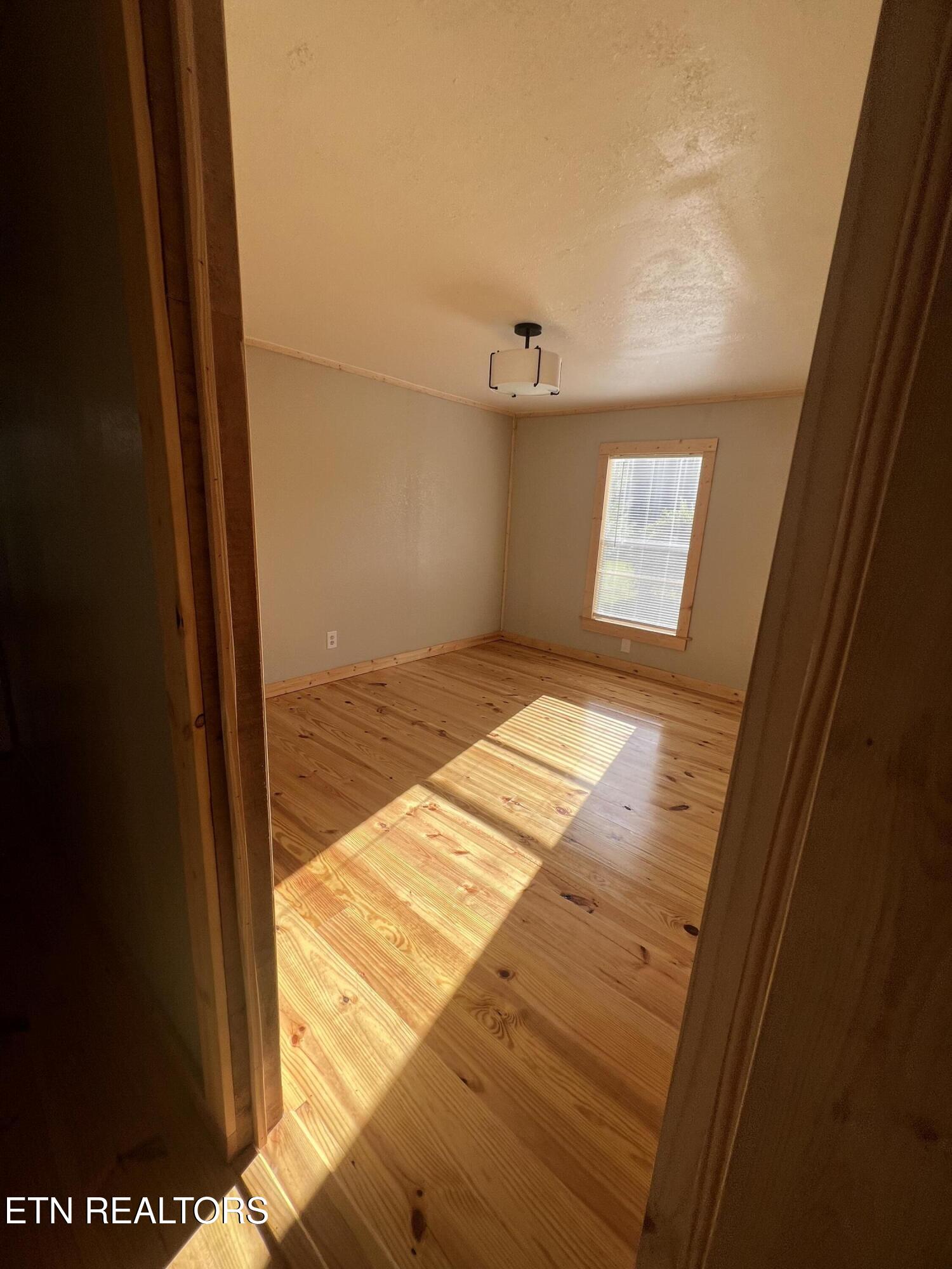 5060 Buffalo Road Oneida, TN 37841 - Photo 24 of 30 IMG_1471