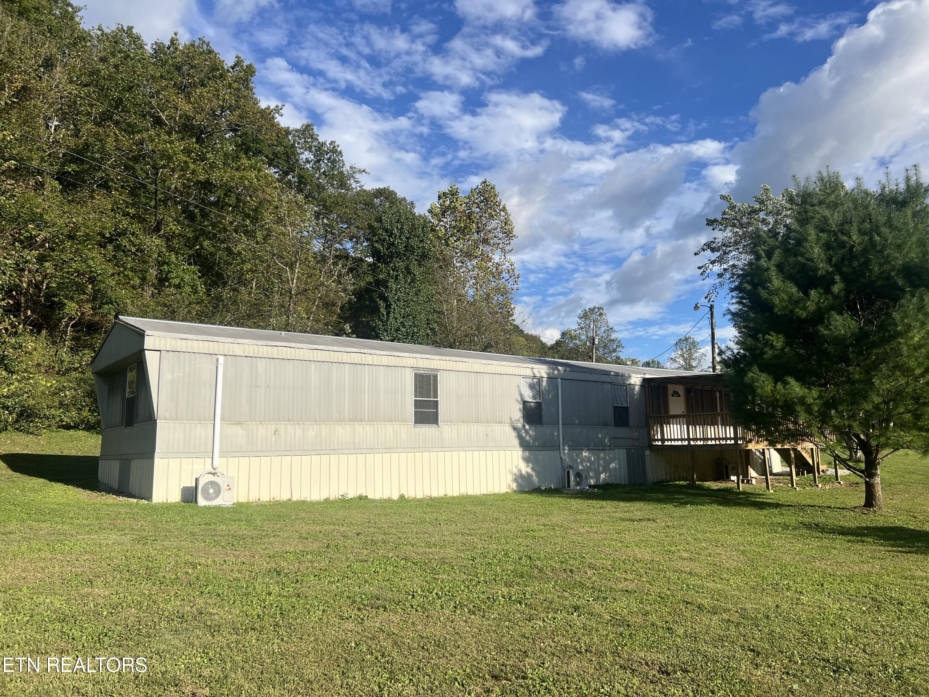 5060 Buffalo Road Oneida, TN 37841 - Photo 5 of 30 IMG_1483