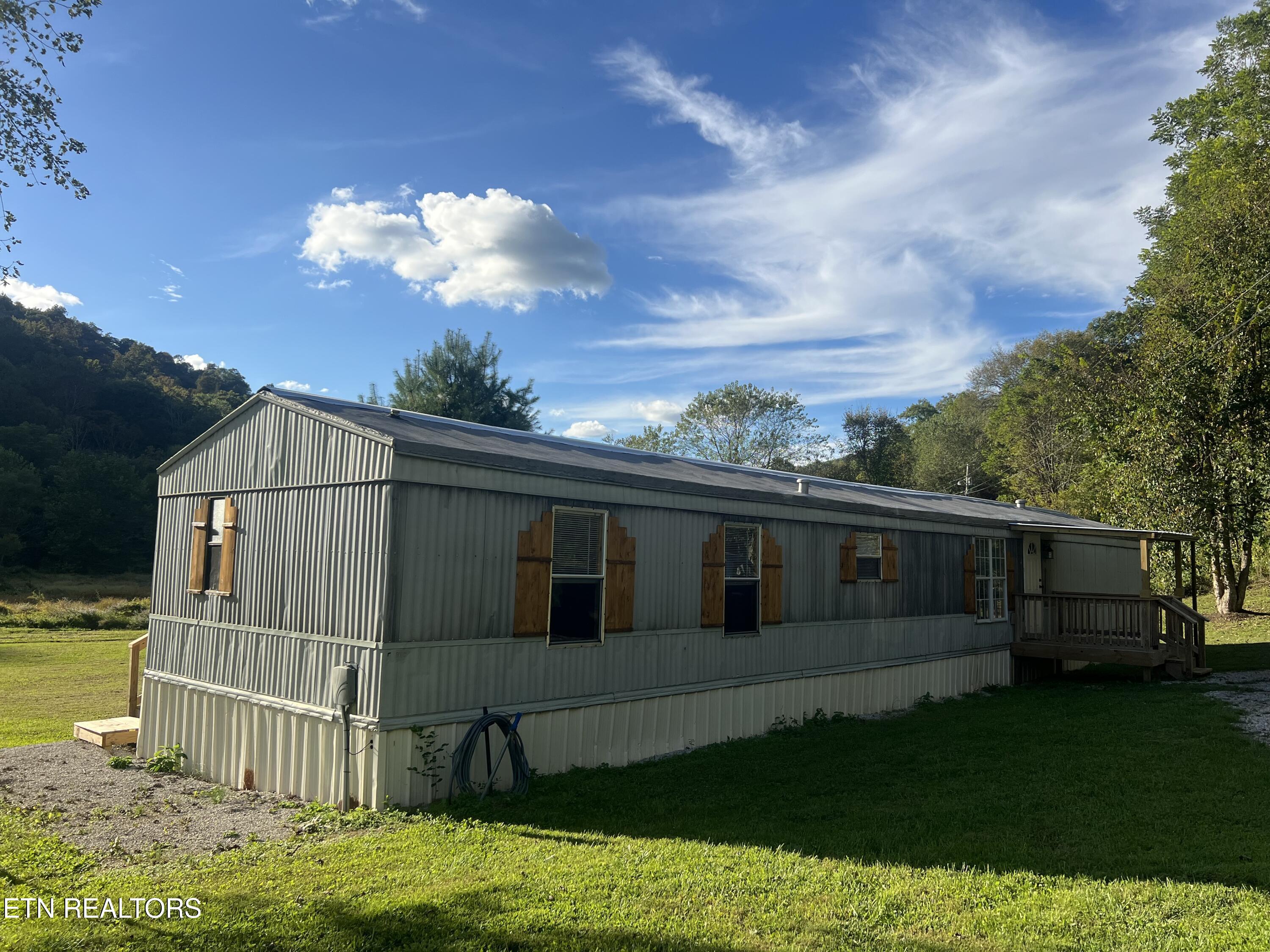 5060 Buffalo Road Oneida, TN 37841 - Photo 10 of 30 IMG_1488