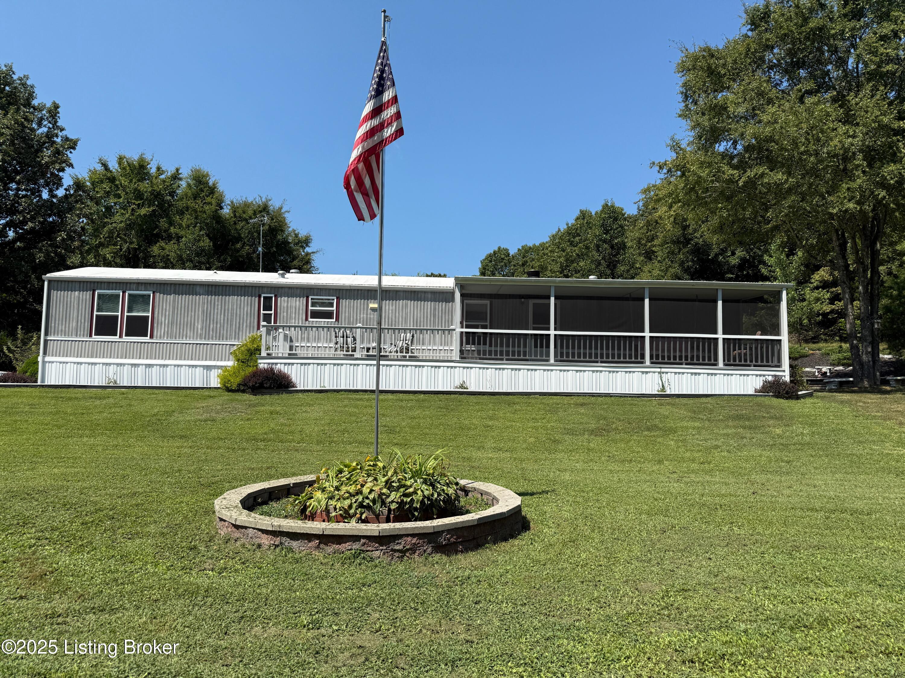 138 Sandlin Road Leitchfield, KY 42754 - Photo 1 of 40 Front view