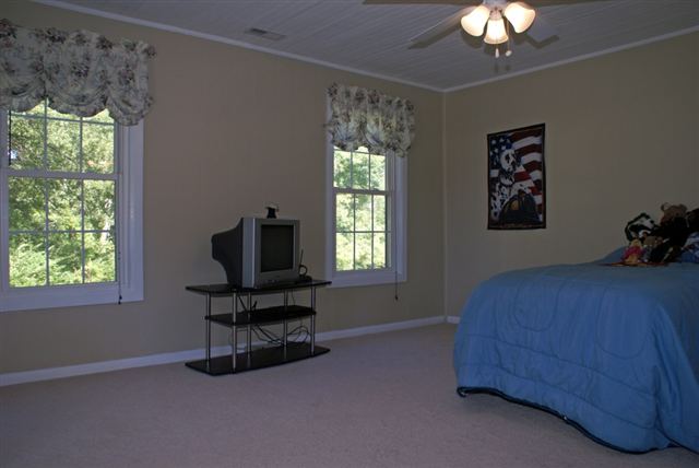 2438 East Georgia Road Simpsonville, SC 29681 - Photo 11 of 25