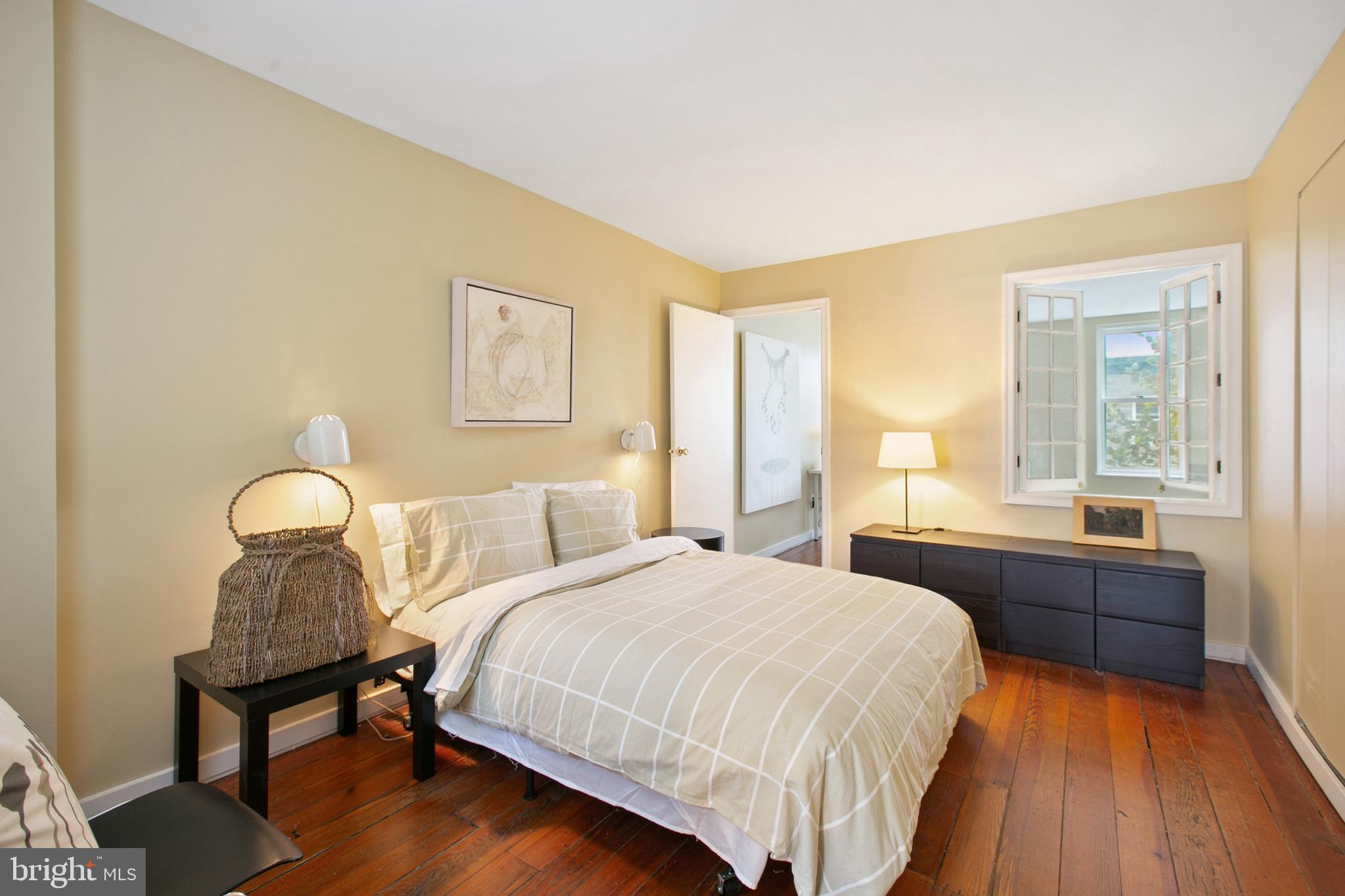 1438 Riverside Avenue Baltimore, MD 21230 - Photo 15 of 36