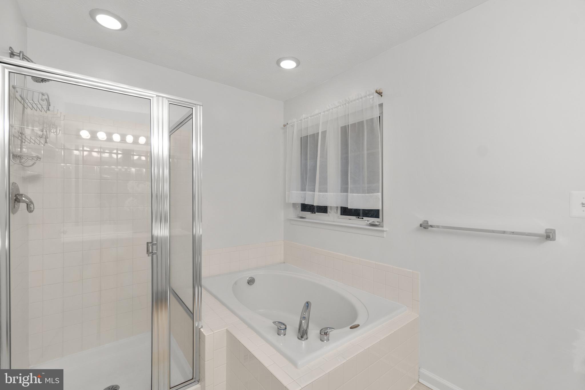 7723 Rotherham Drive Hanover, MD 21076 - Photo 21 of 41 Primary Bathroom
