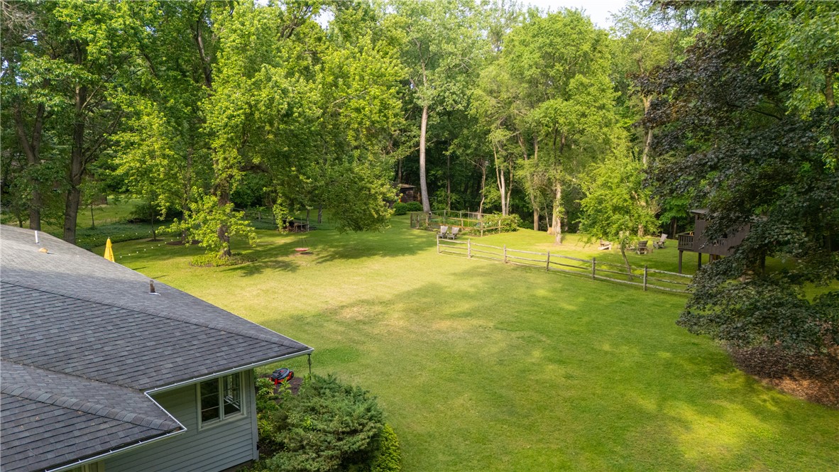 160 Wisner Road Irondequoit, NY 14622 - Photo 32 of 40
