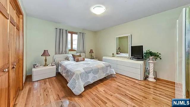 252 Valley Road River Edge, NJ 07661 - Photo 12 of 21