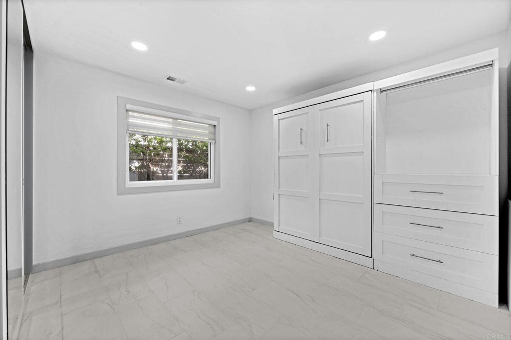 1561 Neptune Avenue Encinitas, CA 92024 - Photo 19 of 30 a view of an empty room