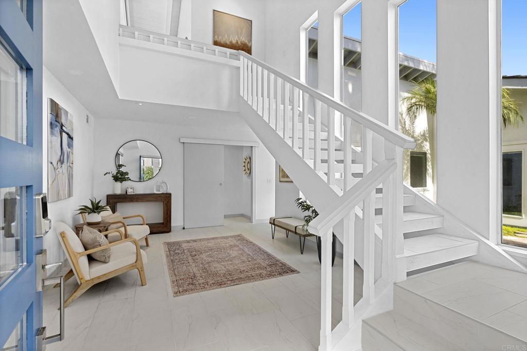 1561 Neptune Avenue Encinitas, CA 92024 - Photo 3 of 30