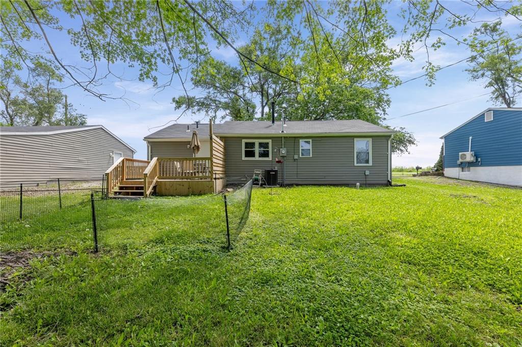 18710 South Mullen Road Belton, MO 64012 - Photo 35 of 55