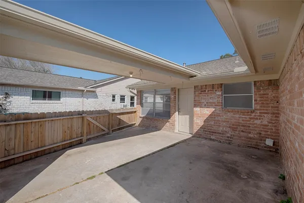 $2,200 | 11406 Sagewind Drive, Houston, TX 77089