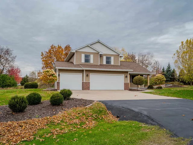$459,000 | 4164 Star Court, Oshkosh, WI 54904