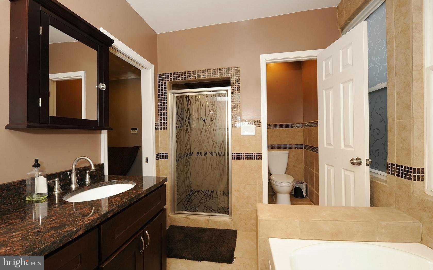 3400 Taney Road Baltimore, MD 21215 - Photo 18 of 30 Bath (Master)