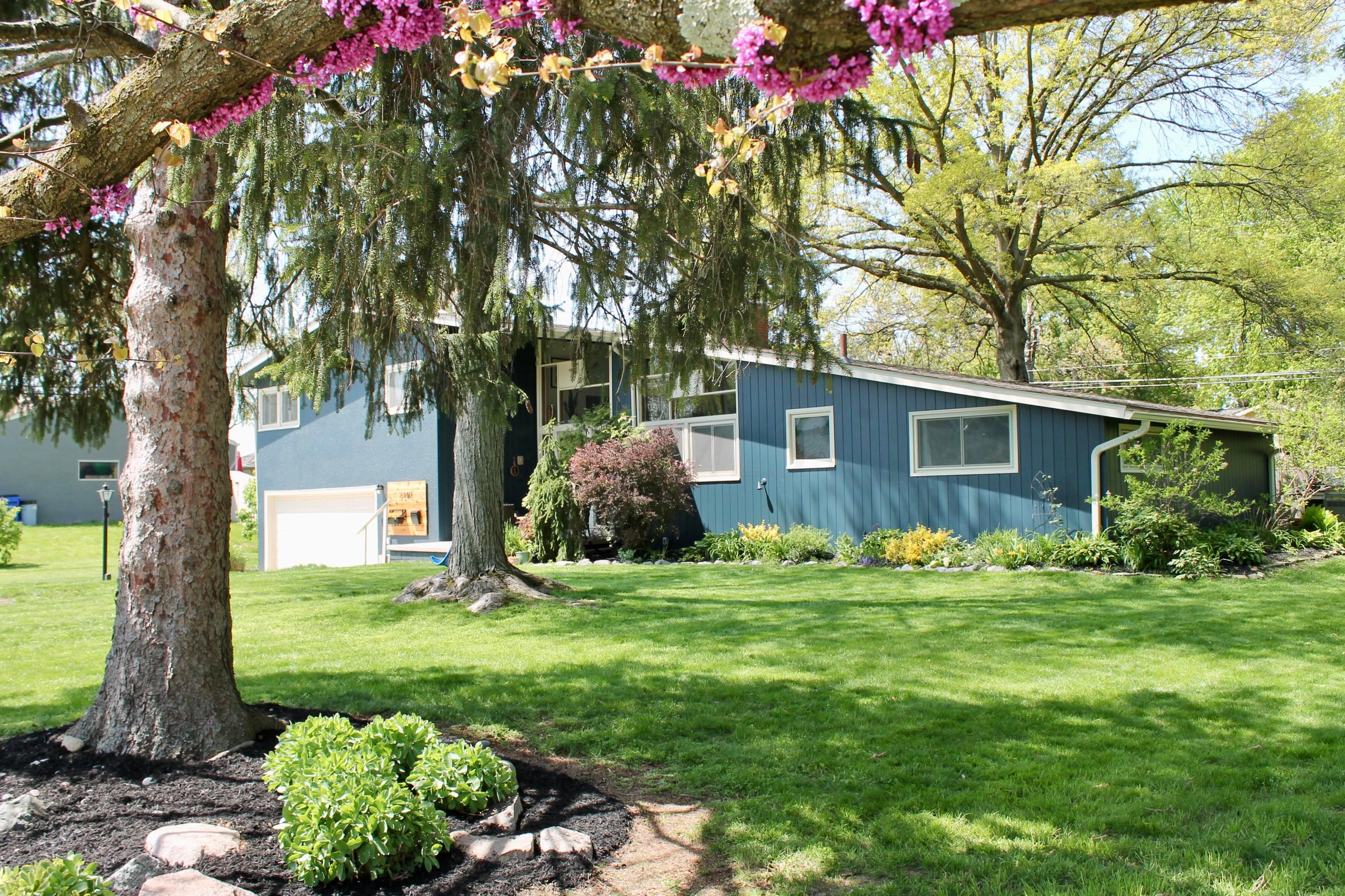 2340 Middlesex Road Columbus, OH 43220 - Photo 3 of 53 Gallery Image 3
