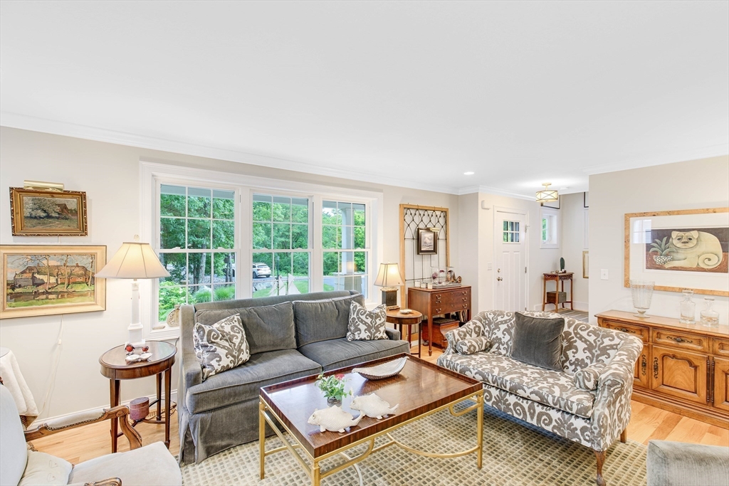 13 March Road Salisbury, MA 01952 - Photo 4 of 42