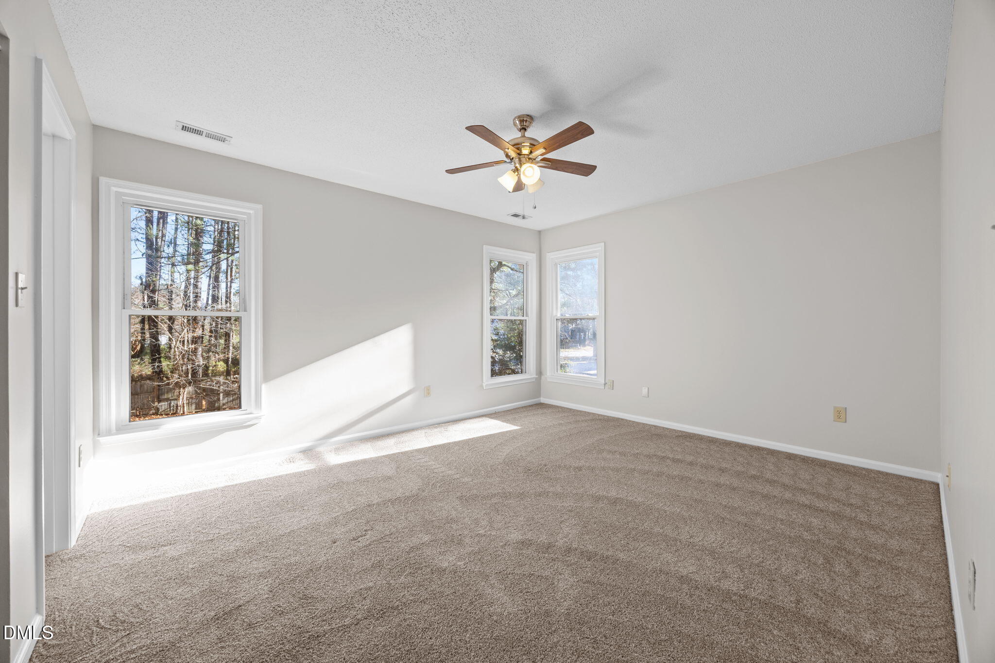 5321 Northpines Drive Raleigh, NC 27610 - Photo 27 of 41 31-web-or-mls-IMG_1471