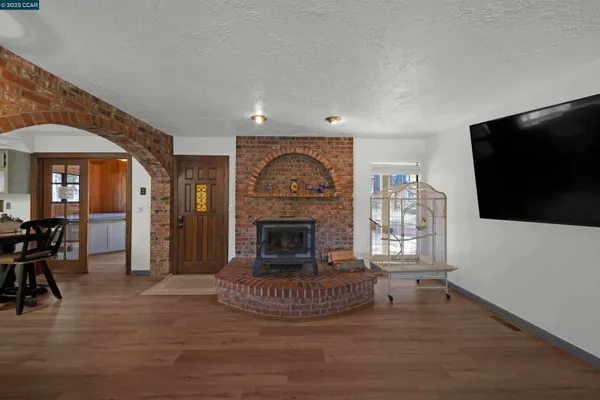 $649,900 | 1324 Alves Road, Weed, CA 96094