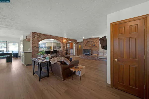 $649,900 | 1324 Alves Road, Weed, CA 96094