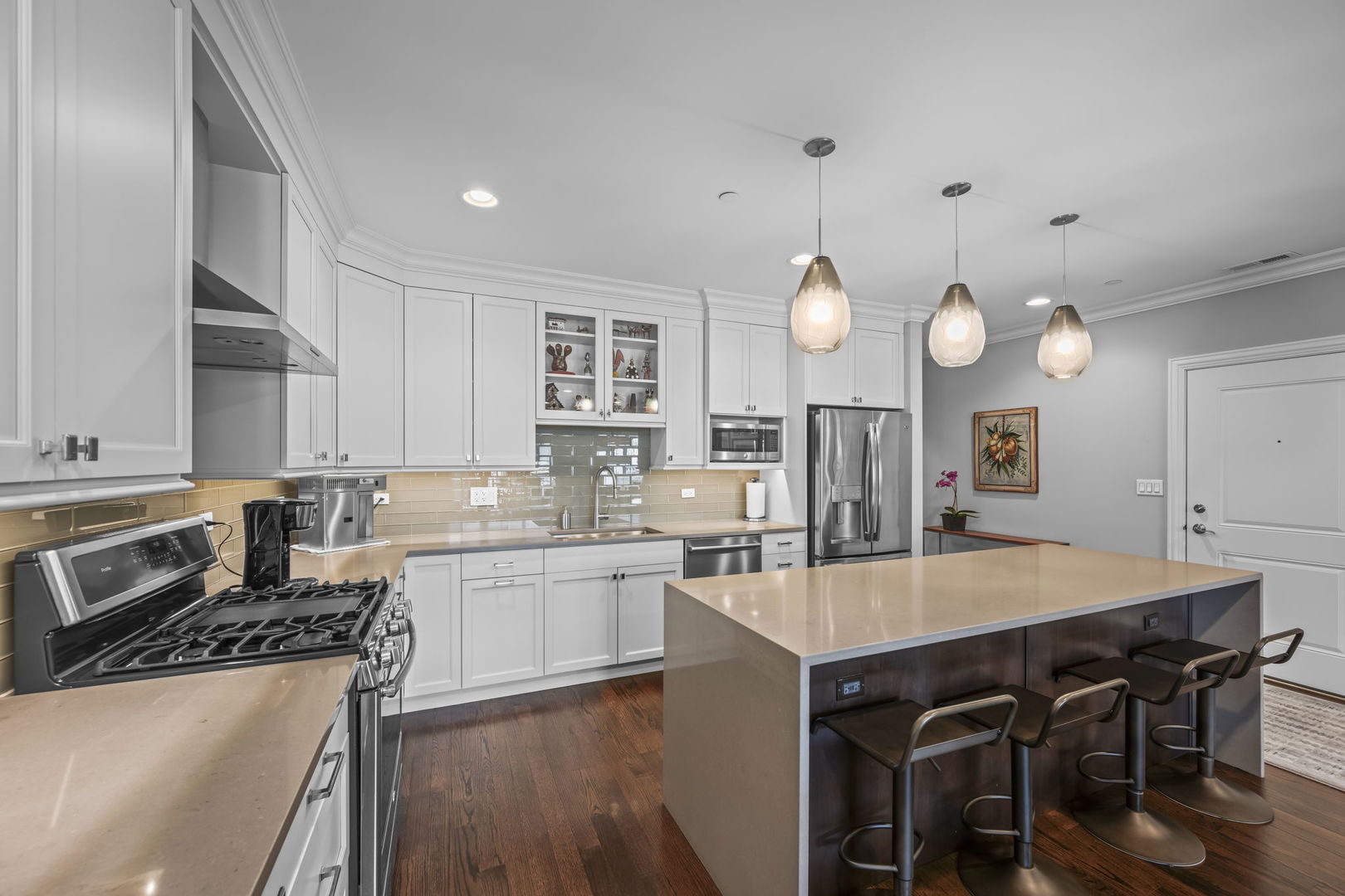 20 South Fairview Avenue, Unit 3S Park Ridge, IL 60068 - Photo 14 of 32