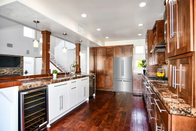 $2,350,000 | 347 Empire Landing, Long Beach, CA 90803