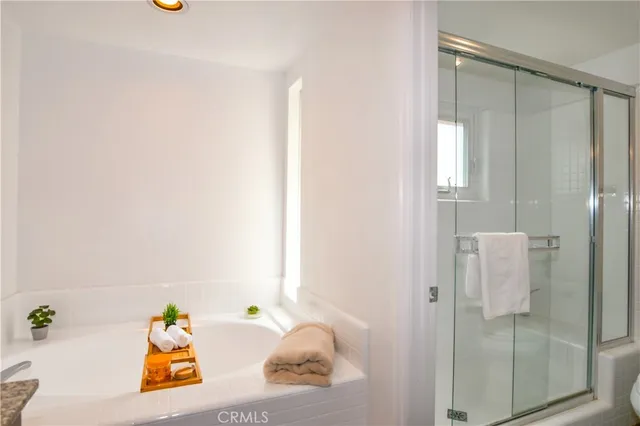 $2,350,000 | 347 Empire Landing, Long Beach, CA 90803