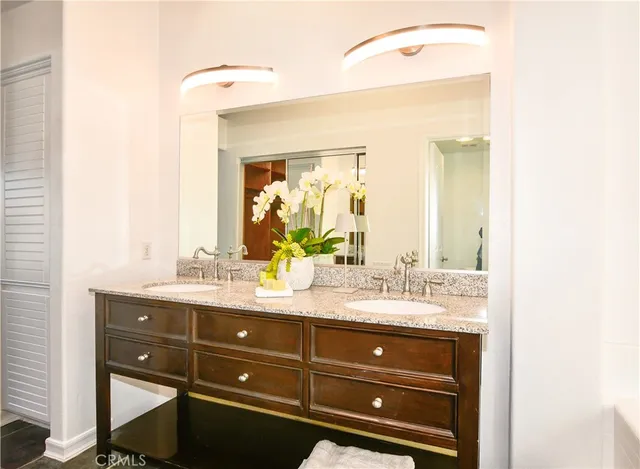 $2,350,000 | 347 Empire Landing, Long Beach, CA 90803