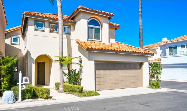 $2,350,000 | 347 Empire Landing, Long Beach, CA 90803